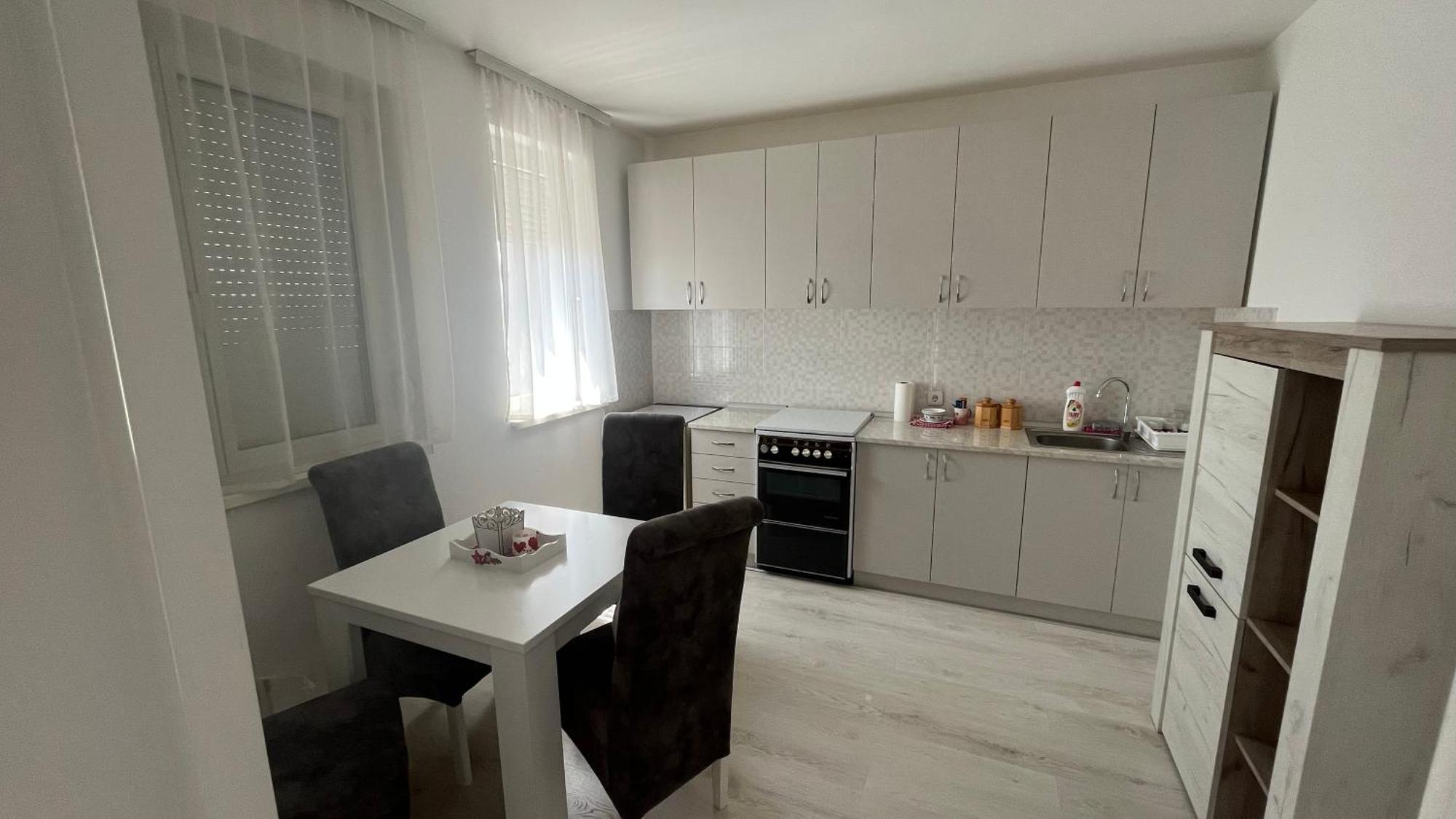 Appartamento Harmony Relax Paraćin Esterno foto